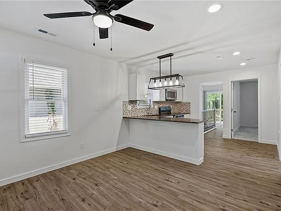 3rd image of 103 S 22nd St