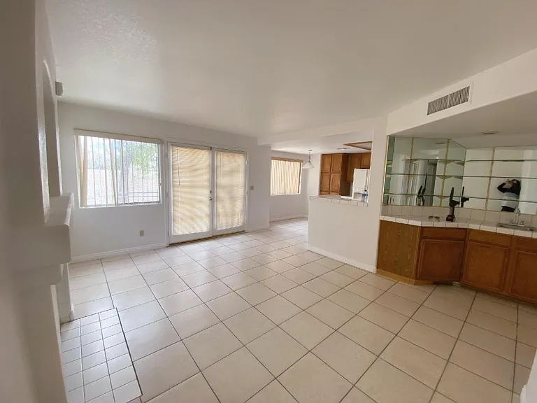 3982 Round Wood St — Photo 3