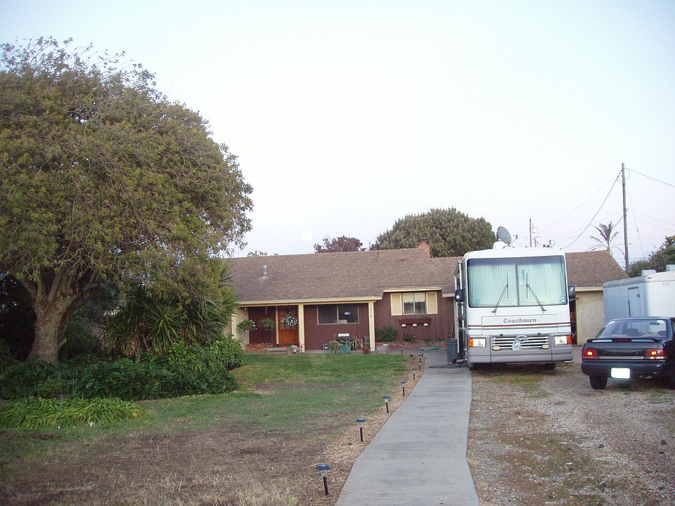 1st image of 1054 Pacheco St