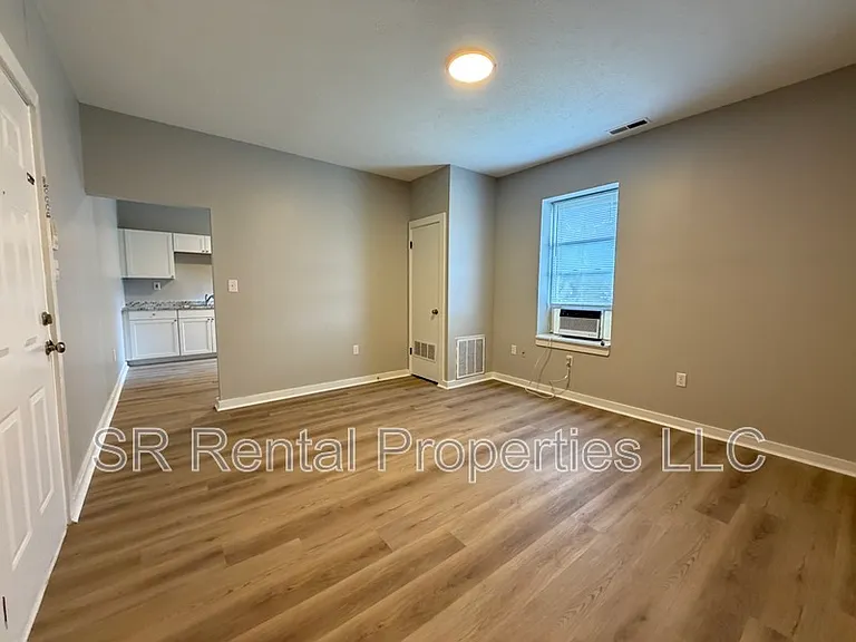 243 S Main St #3 — Photo 7