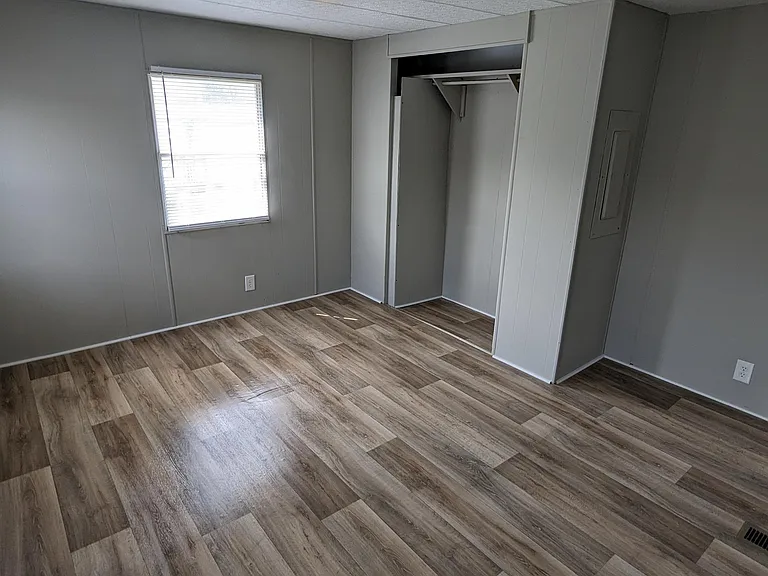 154 Callaway Ln — Photo 18