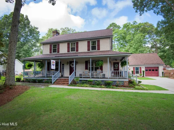 1406 Macon Place, Tarboro, NC 27886