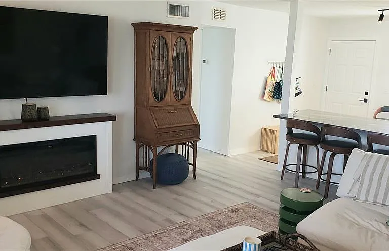 2616 Saint Josephs Dr W #1 — Photo 12