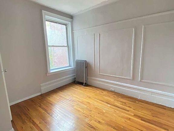 4th image of 780 Saint Johns Pl #3R