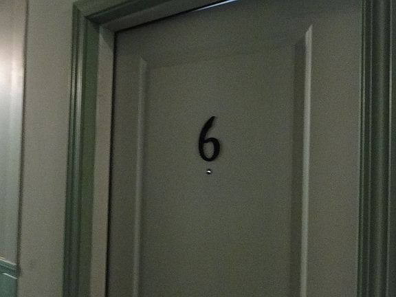 2nd image of 927 Kincaid Ave APT 6