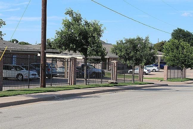 2nd image of 5201 Central Fwy APT 1104