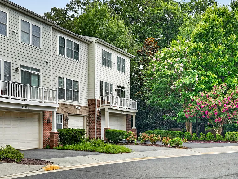 12230 Water Elm Ln — Photo 42