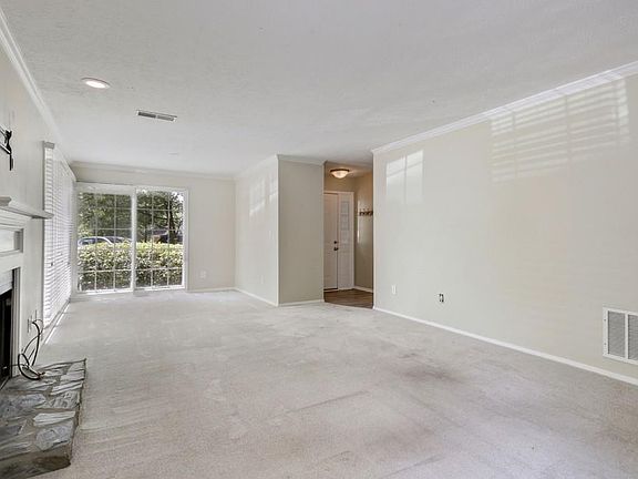 2nd image of 1203 Countryside Pl SE