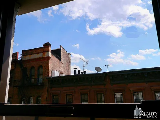 Rented by (Legacy) NY Quality Living Uptown | media 23