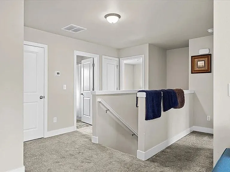 908 Midway Ln #2 — Photo 3