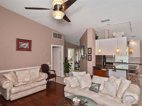4th image of 5601 Eleuthera WAY