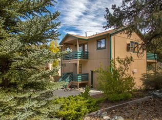 2520 Glacier Dr, Frazier Park, CA 93225