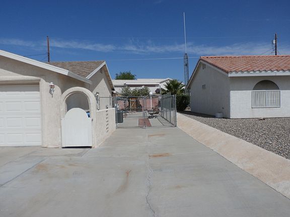 2nd image of 3679 Mission Dr S