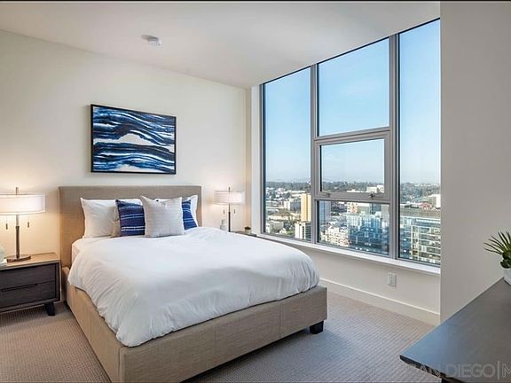 Secondary bedroom