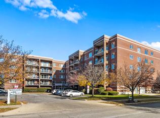 6400 W Berteau Ave APT 405, Chicago, IL 60634