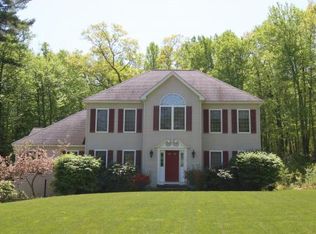 11 Jones Farm Rd, Pelham, NH 03076