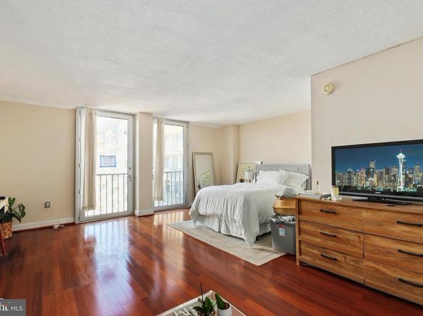 4600 S Four Mile Run Dr APT 939