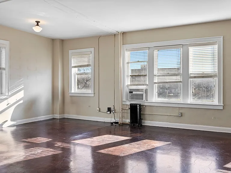 Penn Arts Apartments — Photo 30