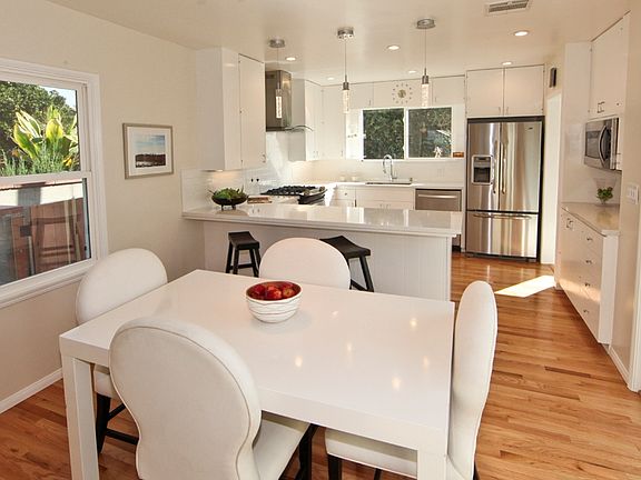 Dining Room & Kitchen