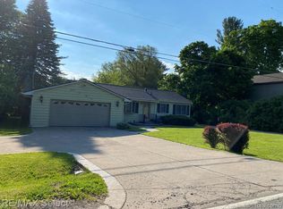 7456 N Jennings Rd, Mount Morris, MI 48458