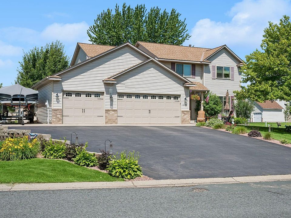 1st image of 21071 Hyacinth Ave