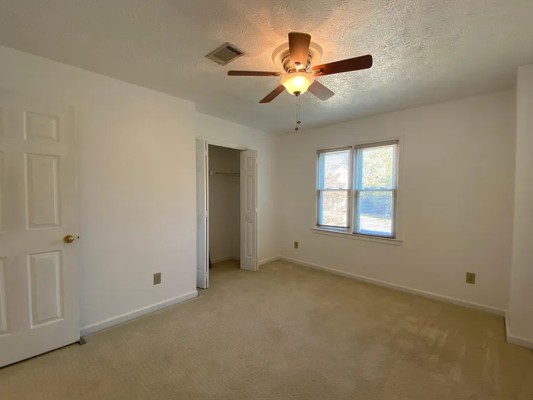 3013 Eglantine Ct — Photo 21