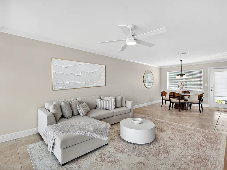 1550 Gulf Shore Blvd N #E6 — Photo 11