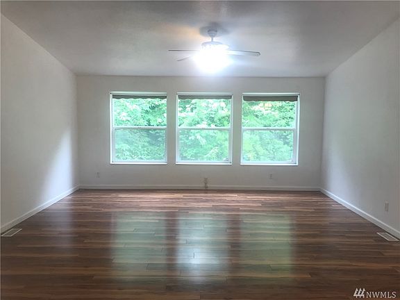 4th image of 14041 NW Hawks Cove Ln