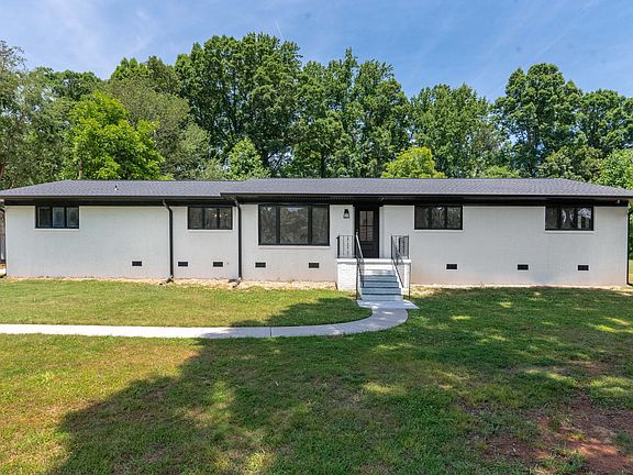 2nd image of 8229 Willhill Rd