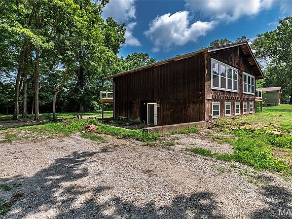 35th image of 71 Shady Oaks Dr