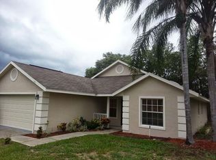 520 Hanging Moss Rd, Davenport, FL 33837