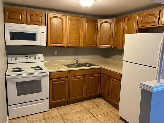 115 Walnut St — Photo 13