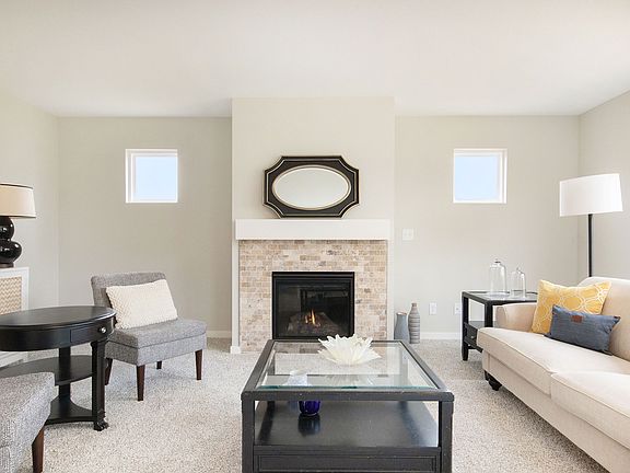 5th image of 3346 Camrose Dr