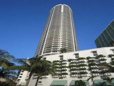 1750 N Bayshore Dr APT 2007, Miami, FL, 33132