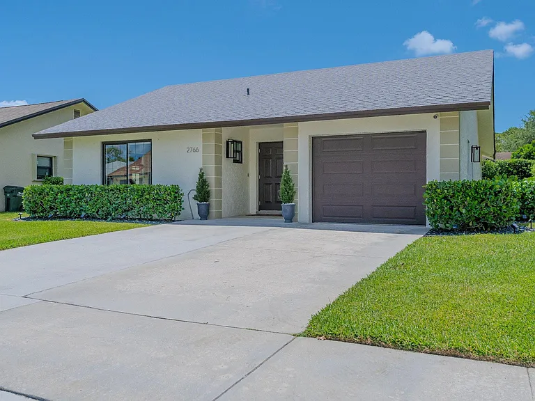 2766 Carnation Ct — Photo 41