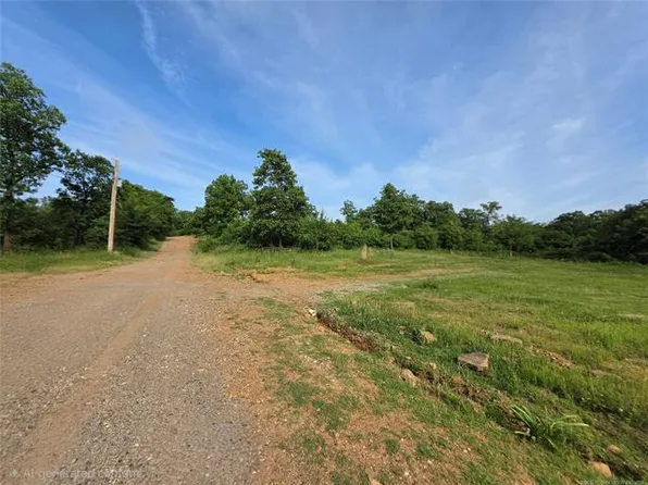 S 4597th Rd, Sallisaw, OK 74955
