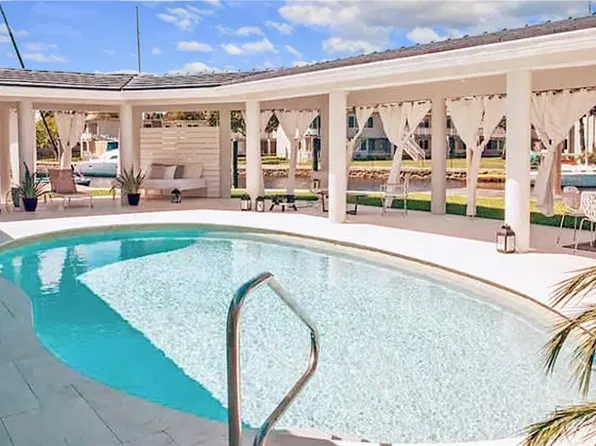 1919 Sunrise Key Blvd, Fort Lauderdale, FL 33304
