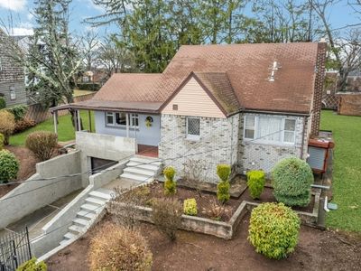 109-111 Cedar Hill Ave, Belleville, NJ, 07109
