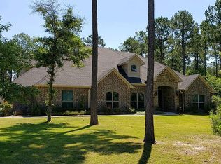 1037 Westwood Dr, Lufkin, TX 75904