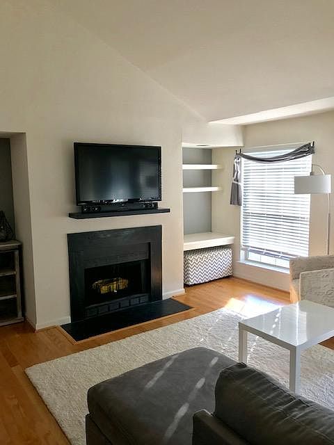 1st image of 3901 Penderview Dr APT 1533