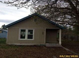 417 Blackwell St, Ione, WA 99139