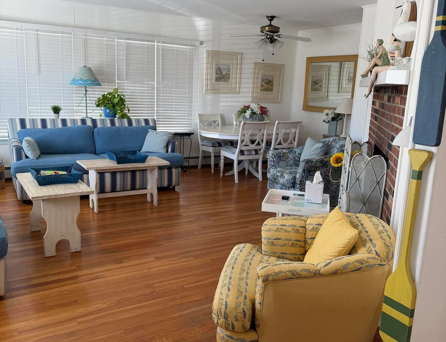 3 bed, 1056 sqft, $2,400 — Photo 3