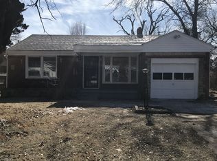 6121 E Gilbert St, Wichita, KS 67218