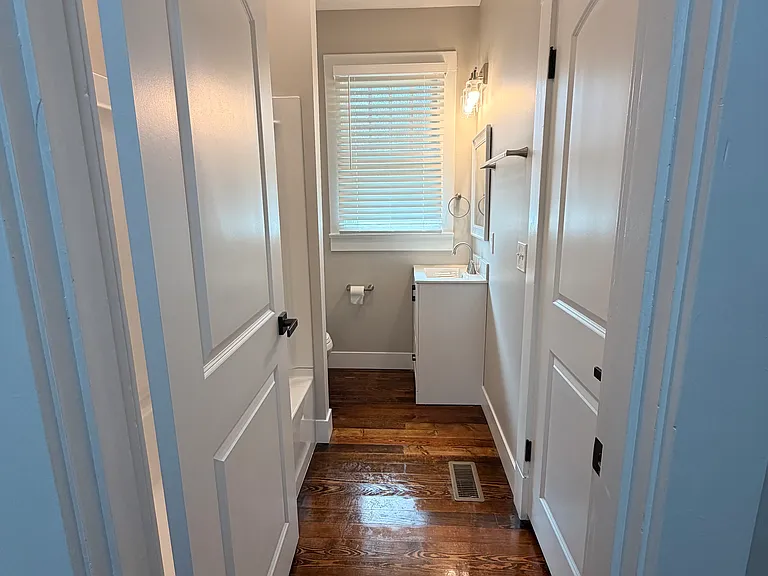 4730 Walter St — Photo 15