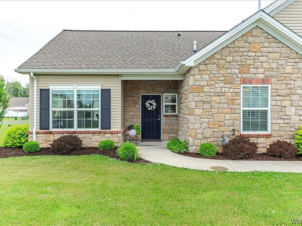 1st image of 5643 Ferncrest Dr #A