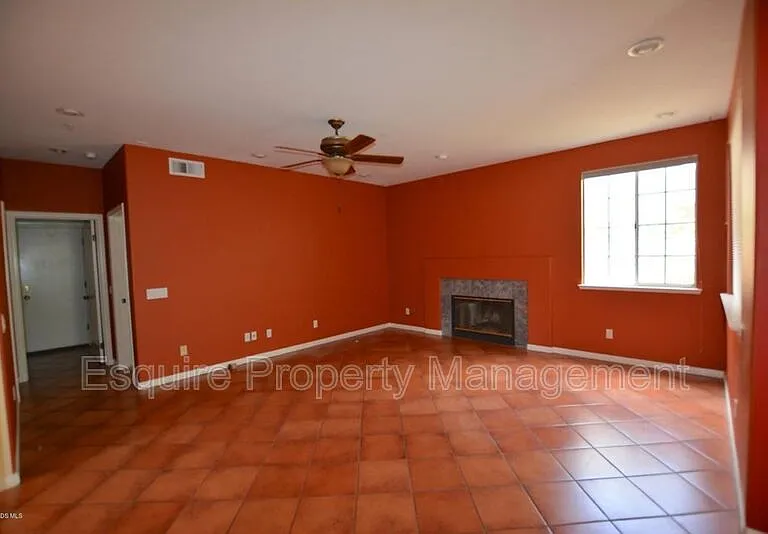 2340 Fairway Ct — Photo 6