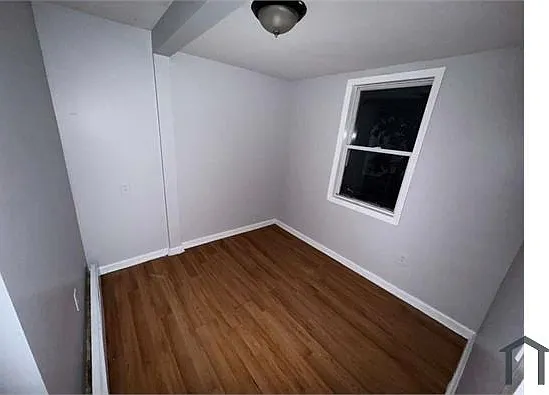 12 Edmonds Pl #2 — Photo 2