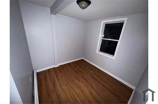 Building Photo - 12 Edmonds Pl #2