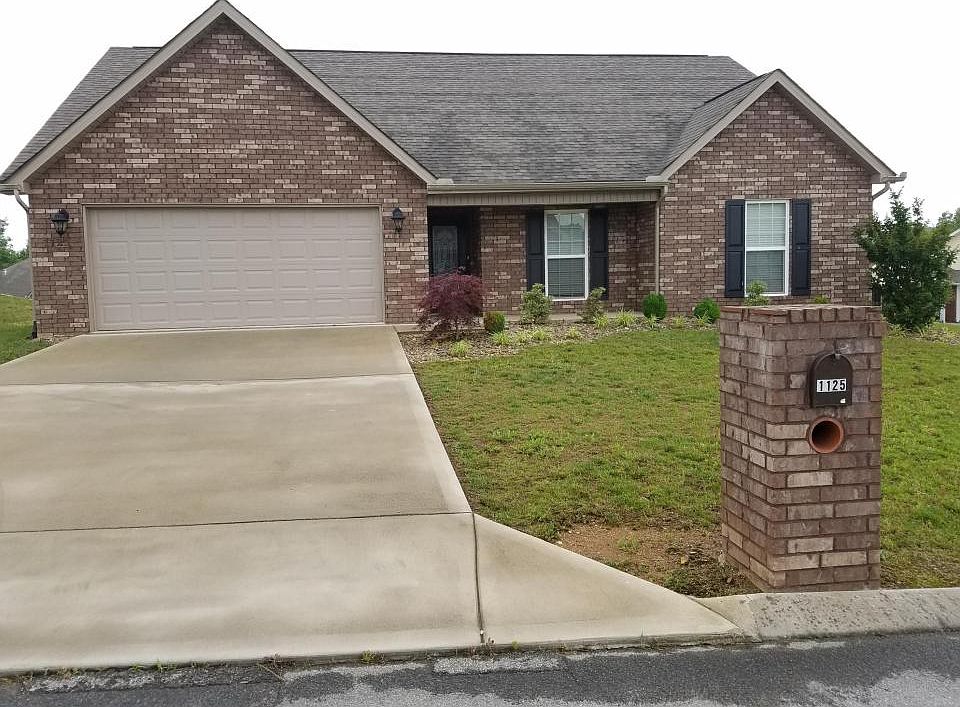 1st image of 1125 Cherbourg Dr