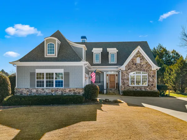 335 Lakeshore Cv, Fort Oglethorpe, GA 30742